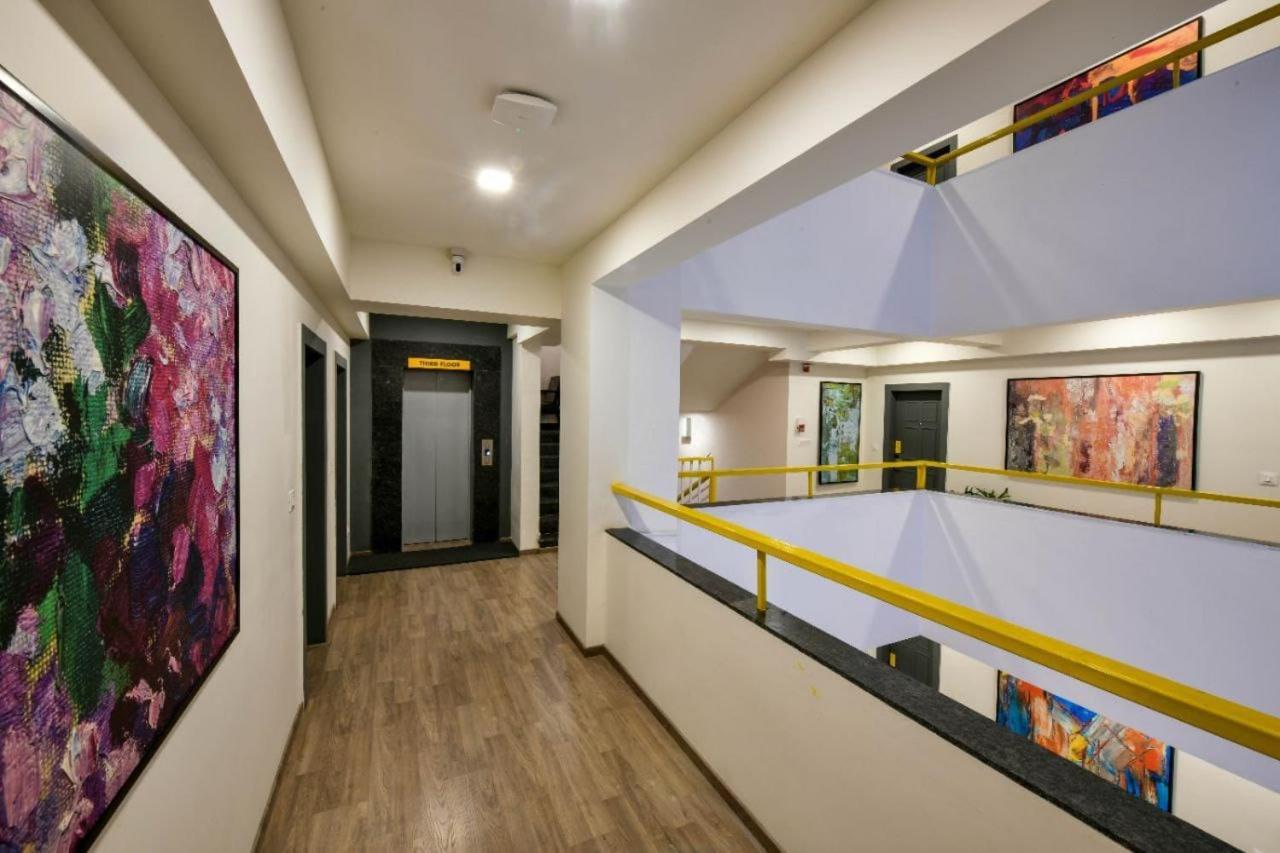Banzai Rooms Nashik Buitenkant foto